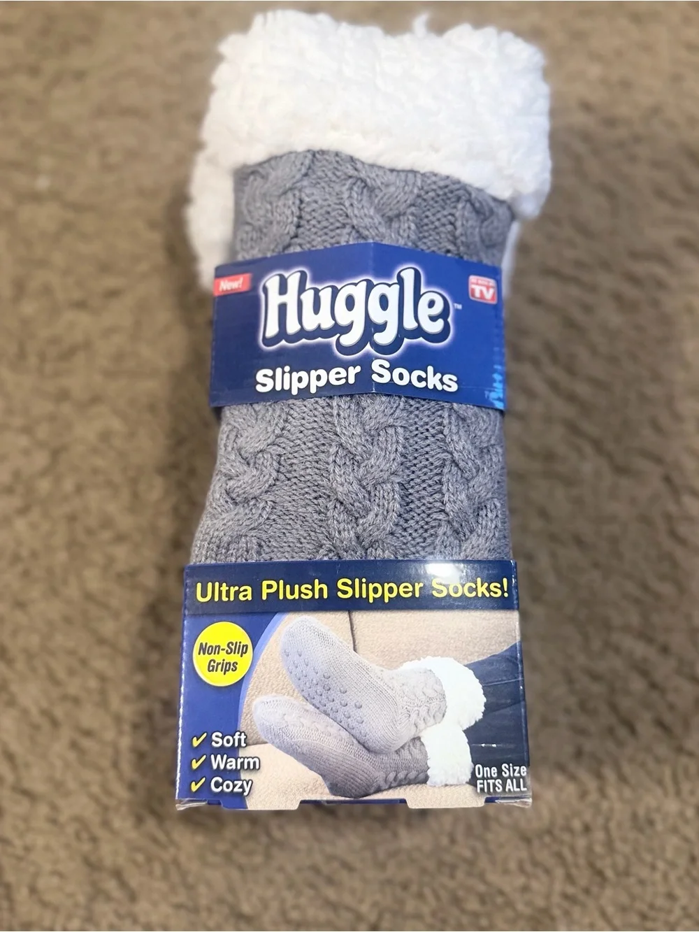 NWT Plush Slipper Socks – Gray